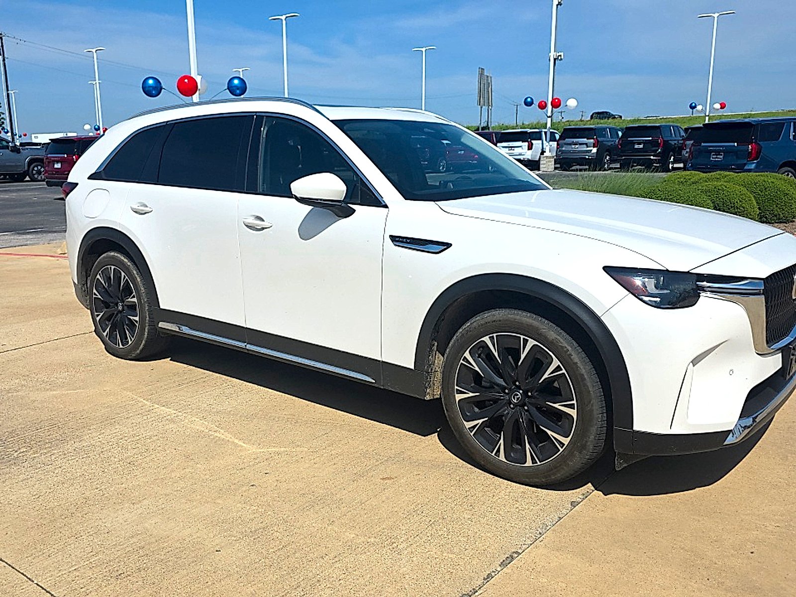 Used 2024 Rhodium White Premium Mazda Premium image 8