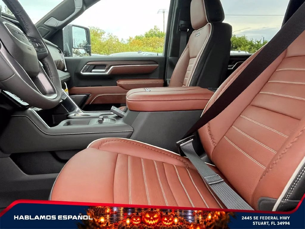 New 2026 Glacier White Tricoat GMC Denali Ultimate image 10