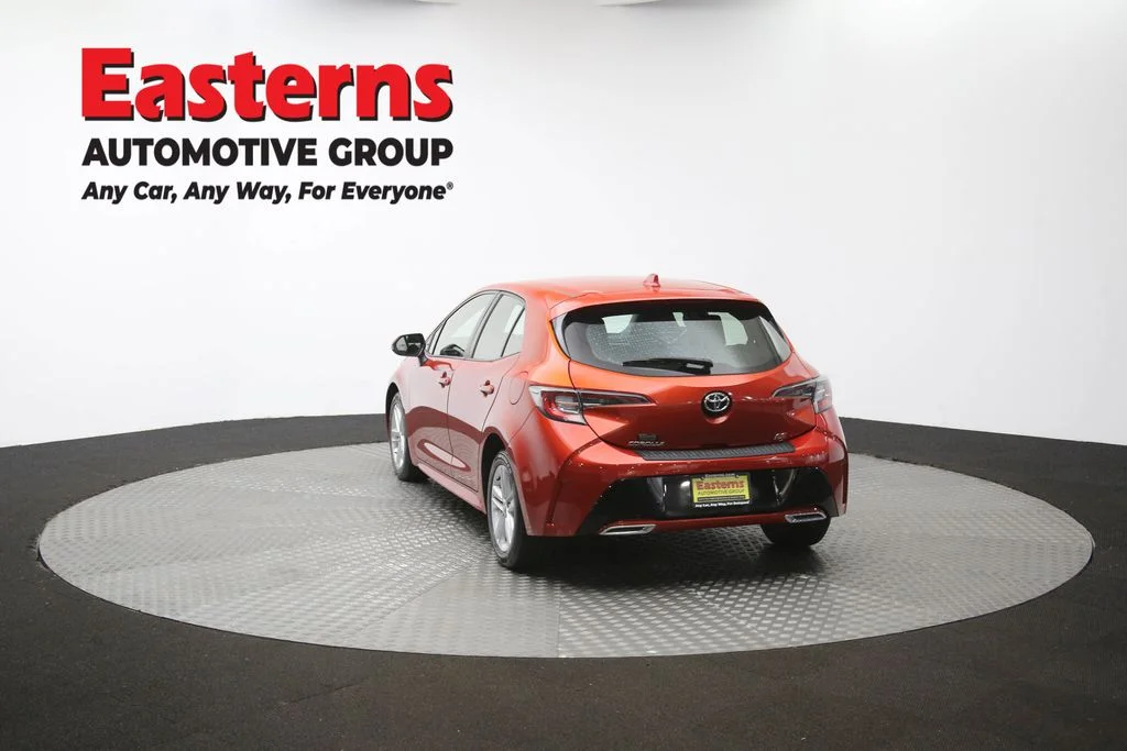 Used 2019 Red Toyota SE image 64