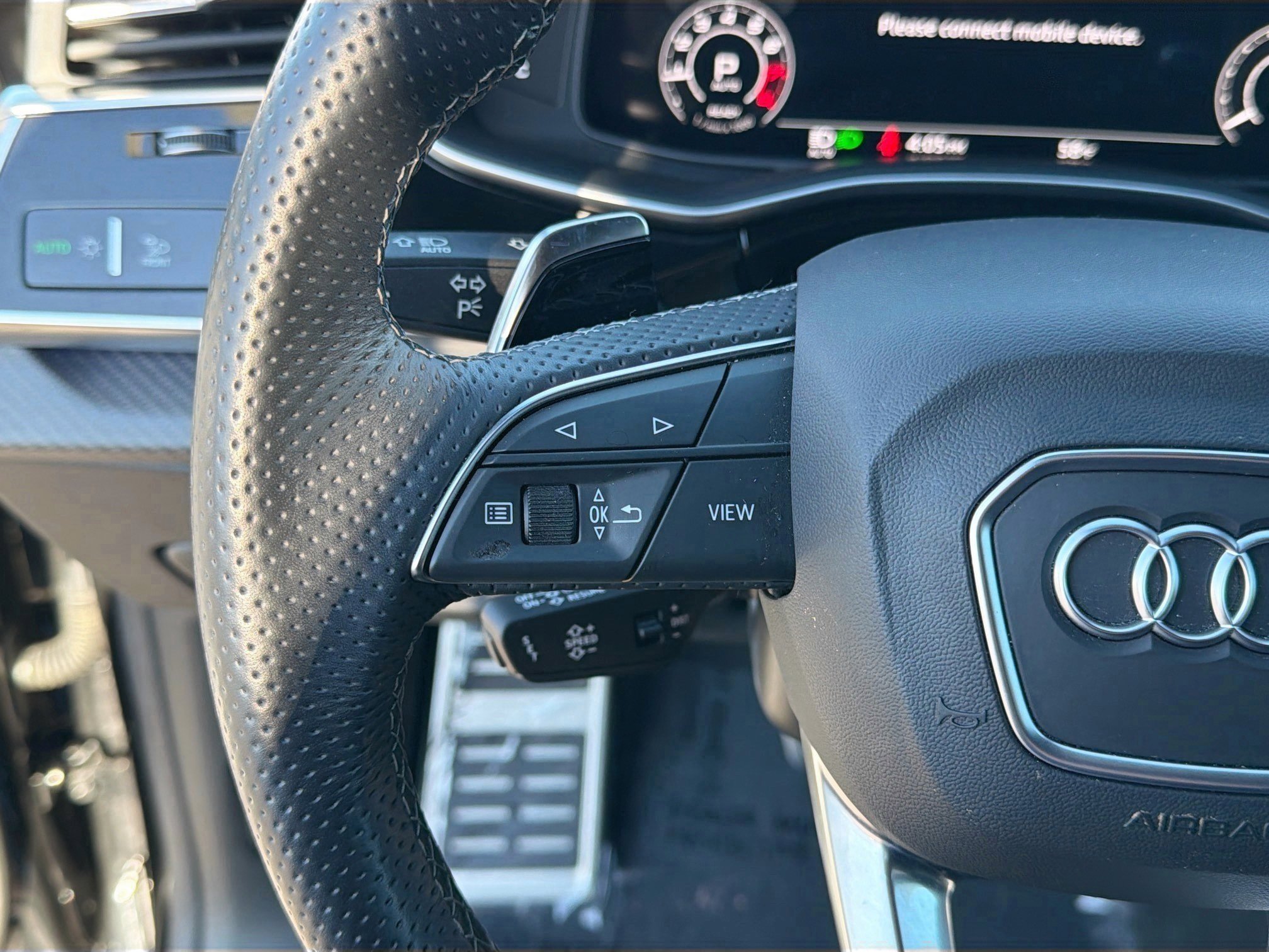 2022 Audi RS Q8 Base - Photo 36