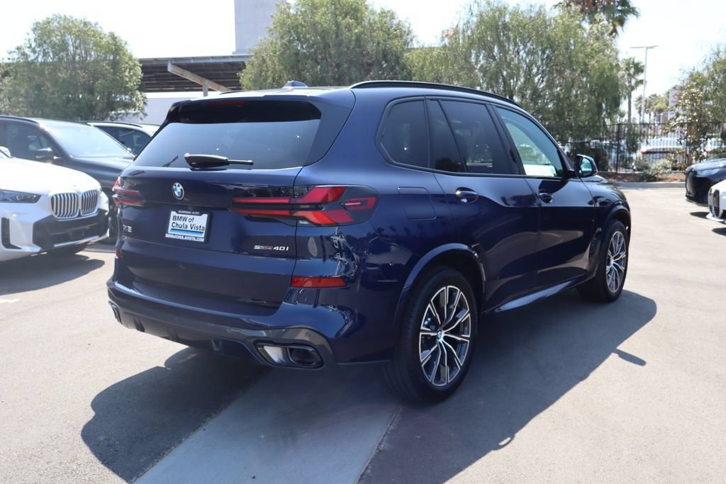 Used 2024 Blue BMW sDrive40i image 6