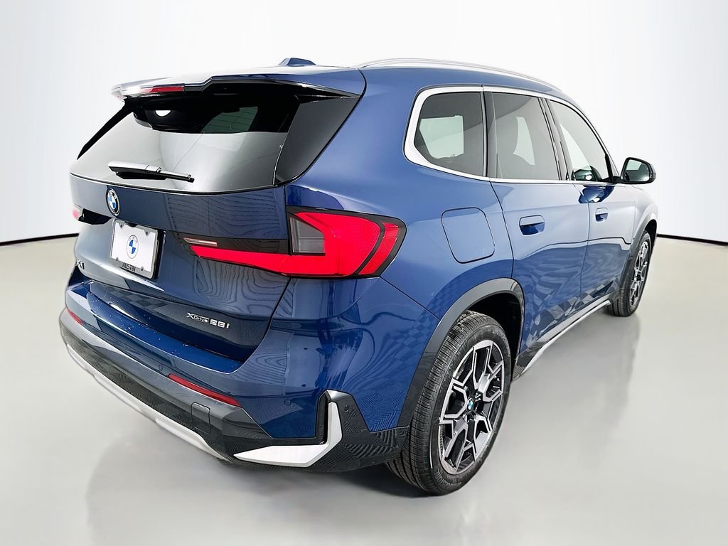 New 2026 Night Dusk Blue Metallic BMW xDrive28i image 5