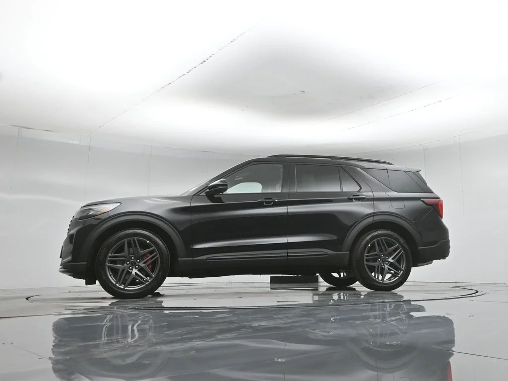 New 2026 Agate Black Metallic Ford ST image 52