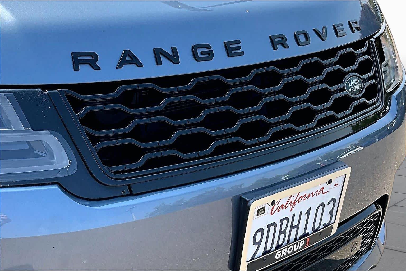 Used 2019 Byron Blue Metallic Land Rover HSE Dynamic image 29