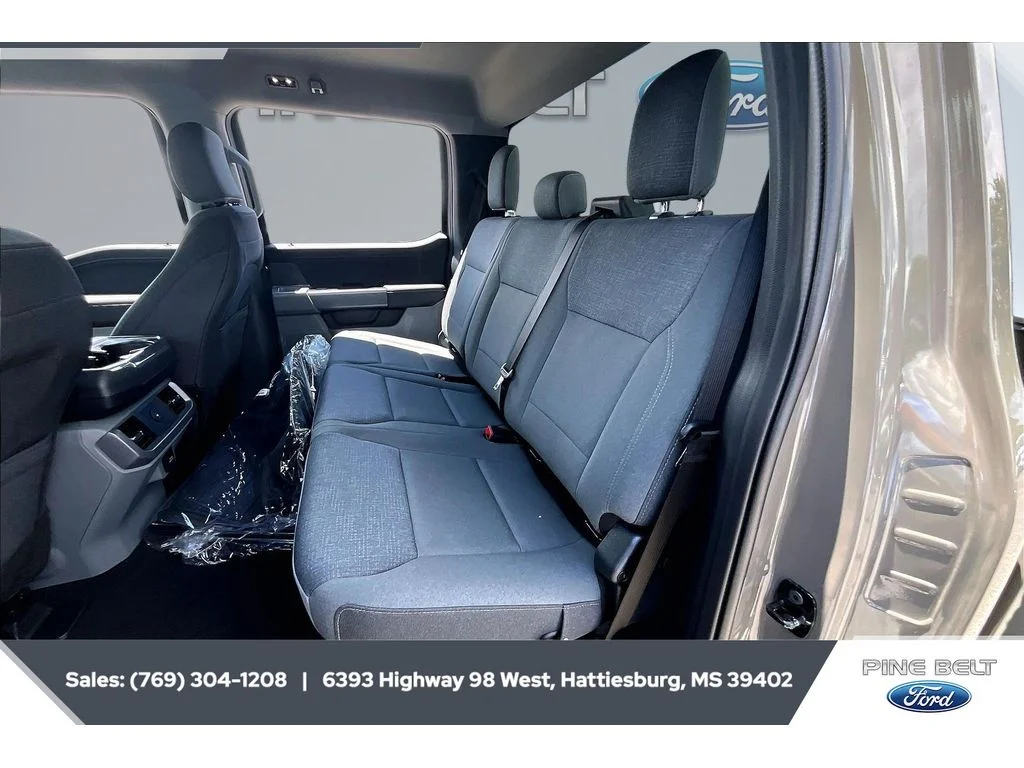 New 2026 Marsh Gray Ford XLT image 20