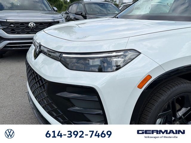 New 2026 Opal White w/Deep Black Roof Volkswagen 2.0T SE R-Line Black image 13