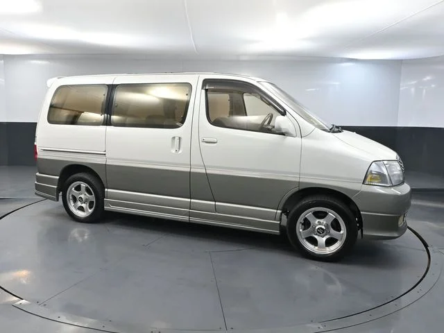 Used 1999 White Toyota Limited image 3