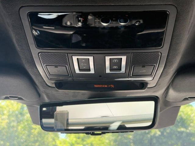 Certified Used 2025 Black Land Rover V8 image 36