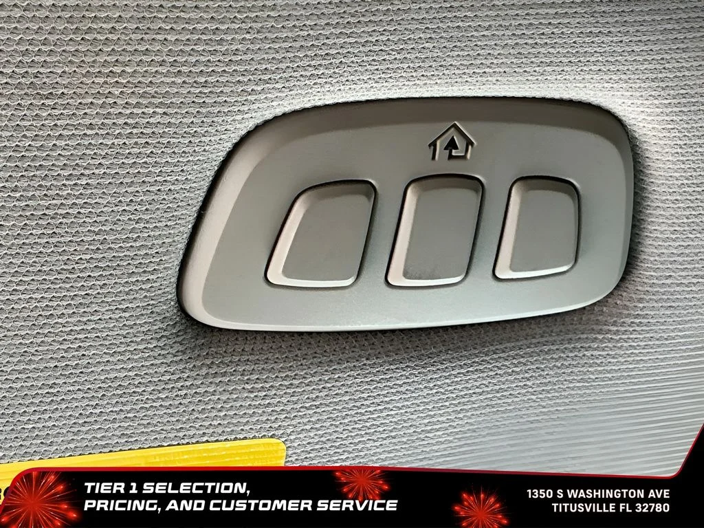 Used 2023 Black Ford XLT image 40