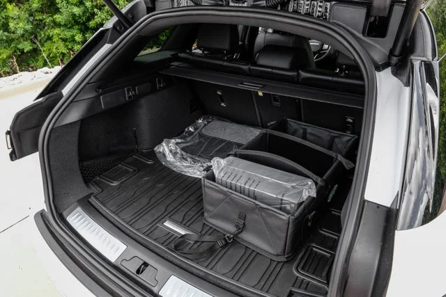 New 2026 White Land Rover S image 62