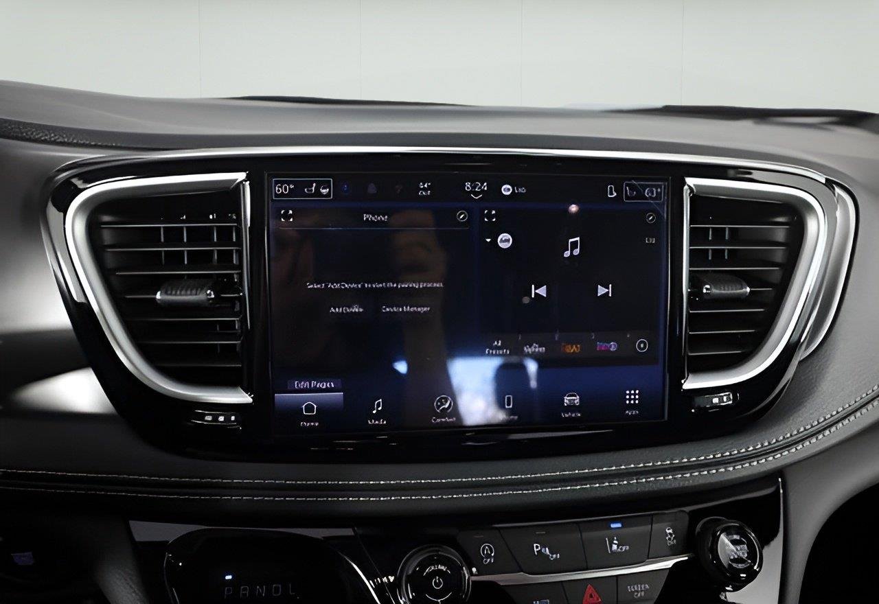 2026 Chrysler Pacifica Select - Photo 14