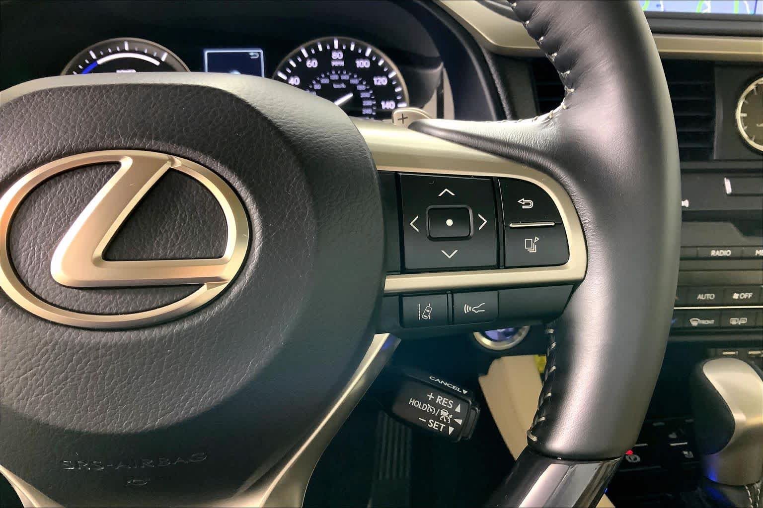 Certified Used 2021 Eminent White Pearl Lexus  image 25