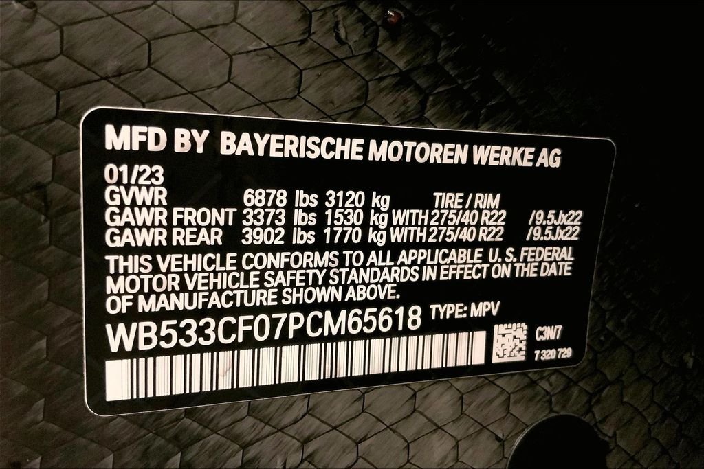 Used 2023 Storm Bay Metallic BMW M60 image 30