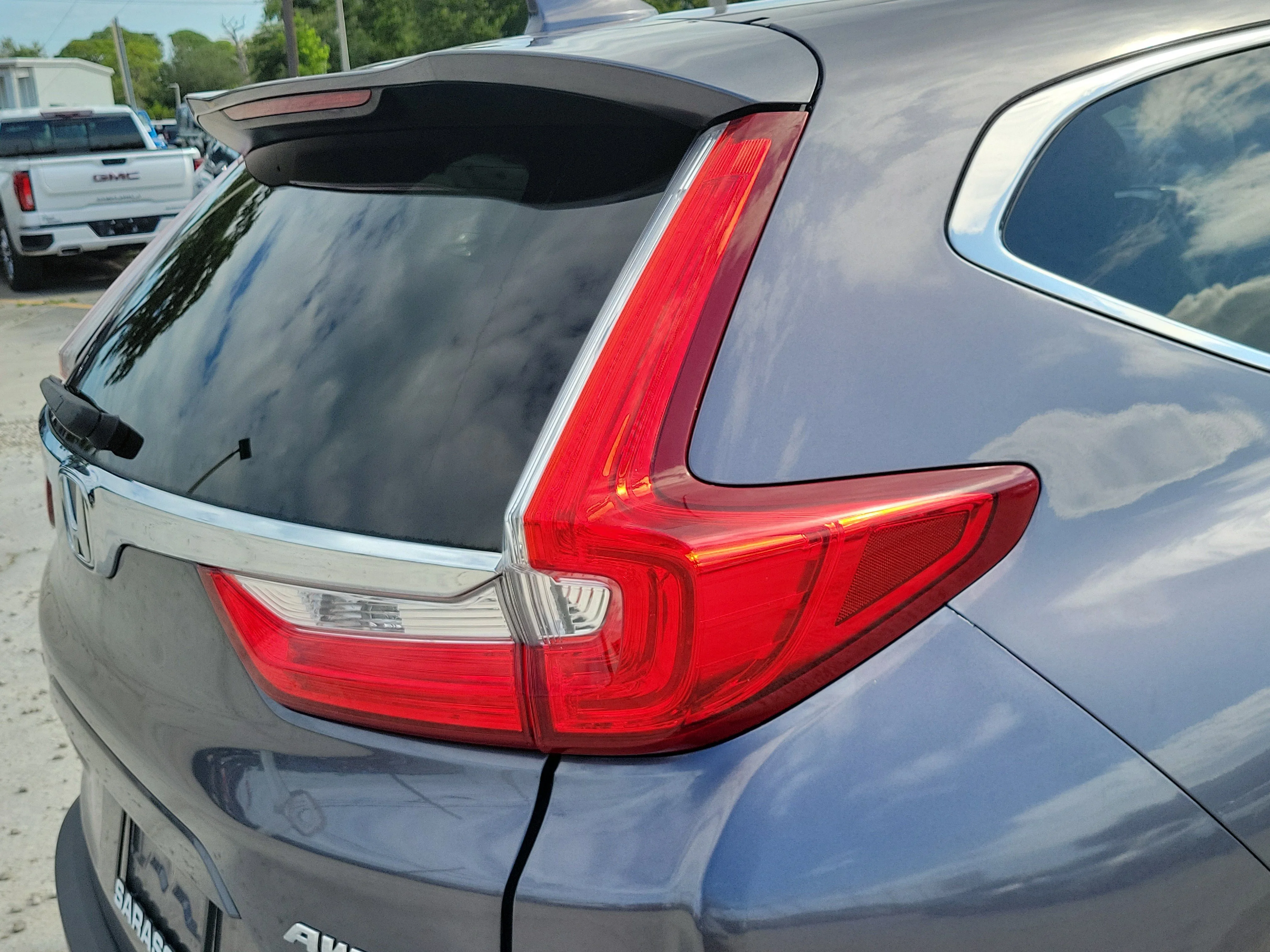 Used 2018 Gunmetal Metallic Honda EX-L image 11
