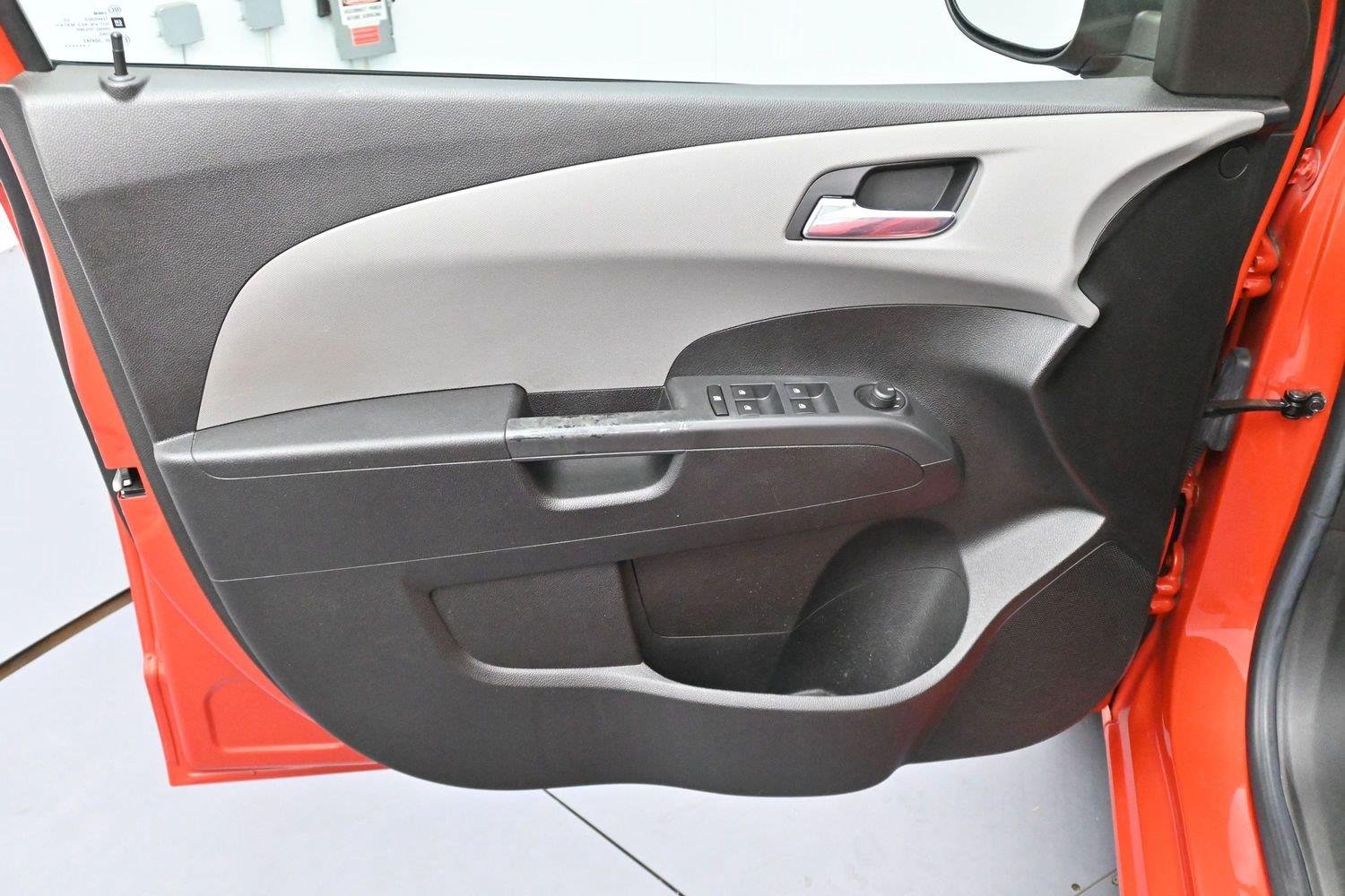 Used 2012 Inferno Orange Metallic Chevrolet LT image 10
