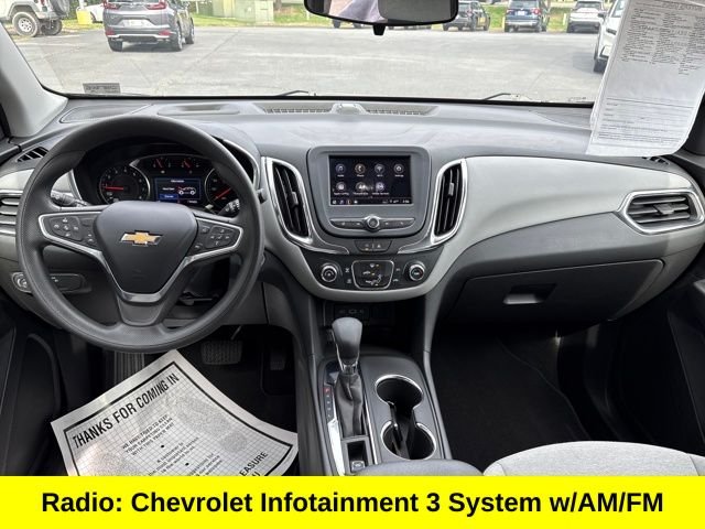 2022 Chevrolet Equinox LS photo 4