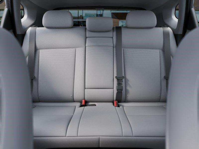 New 2027 White Hyundai SEL Sport FWD image 12
