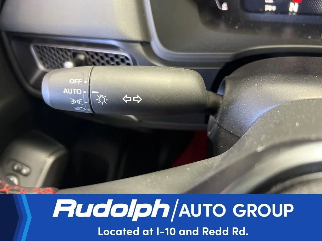 Used 2025 White Honda  image 46