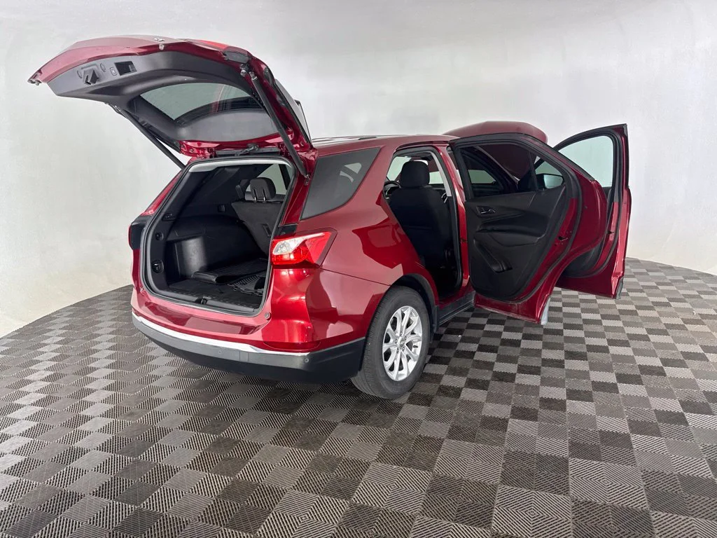 Used 2018 Red Chevrolet LT image 15