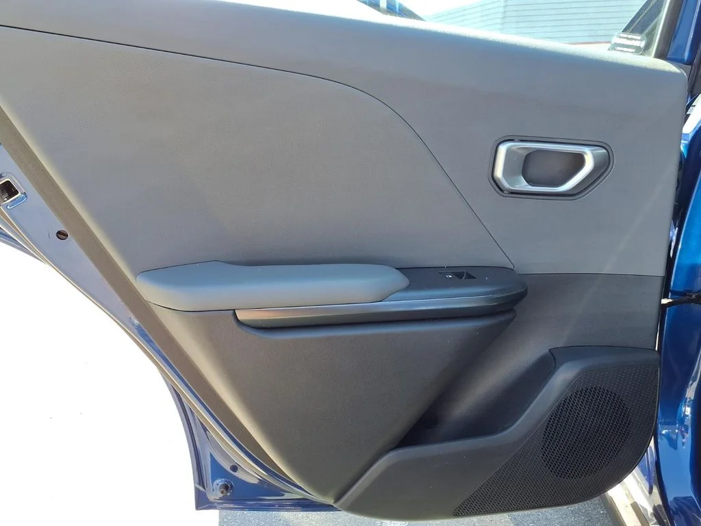 Certified Used 2025 Blue Kia LXS image 21