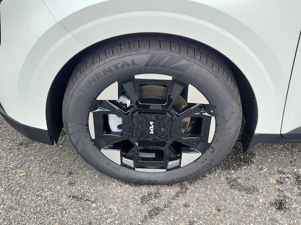 New 2026 White Kia EX image 36