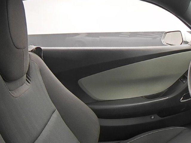 Used 2011 Silver Chevrolet 1LS image 34