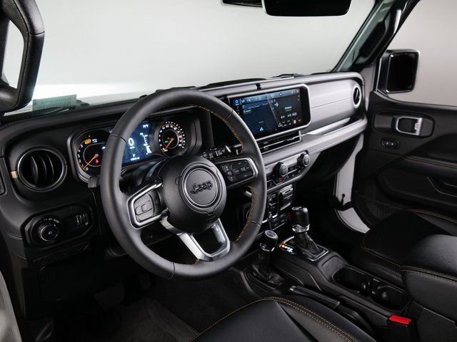 Used 2024 Bright White Clearcoat Jeep Sahara image 18