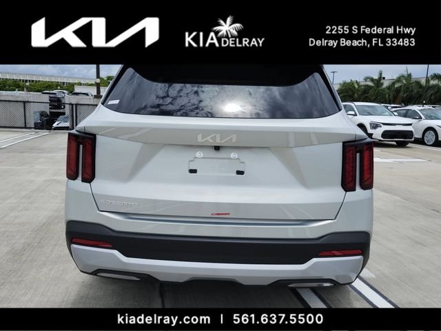 New 2026 Ivory Silver Kia LX image 4