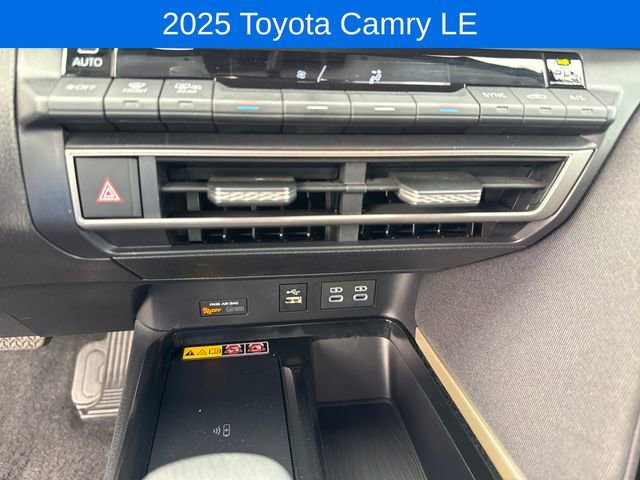 2025 Toyota Camry LE - Photo 18
