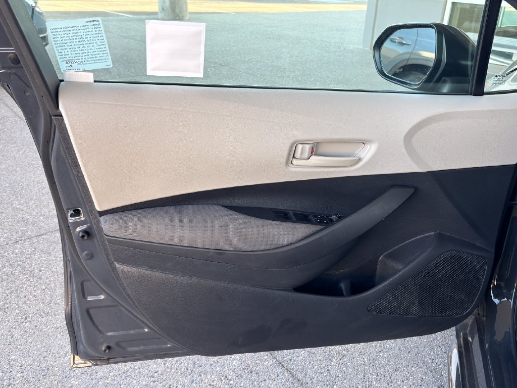 Used 2025 Underground Toyota LE image 24