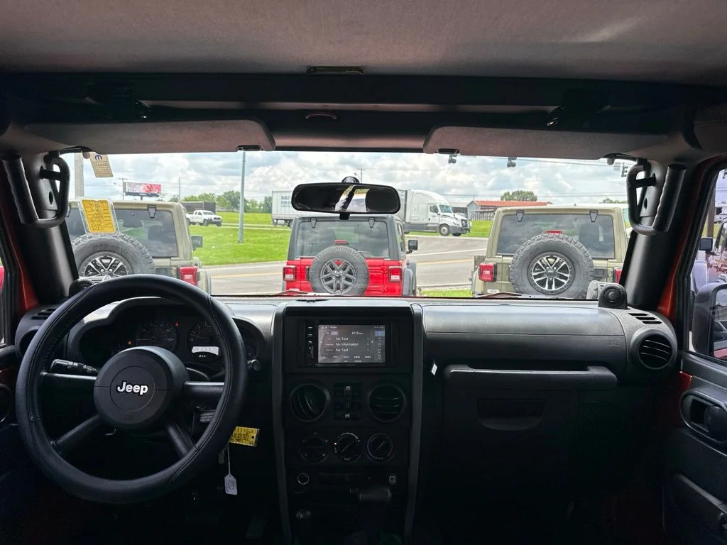 Used 2009 Orange Jeep Unlimited X image 20