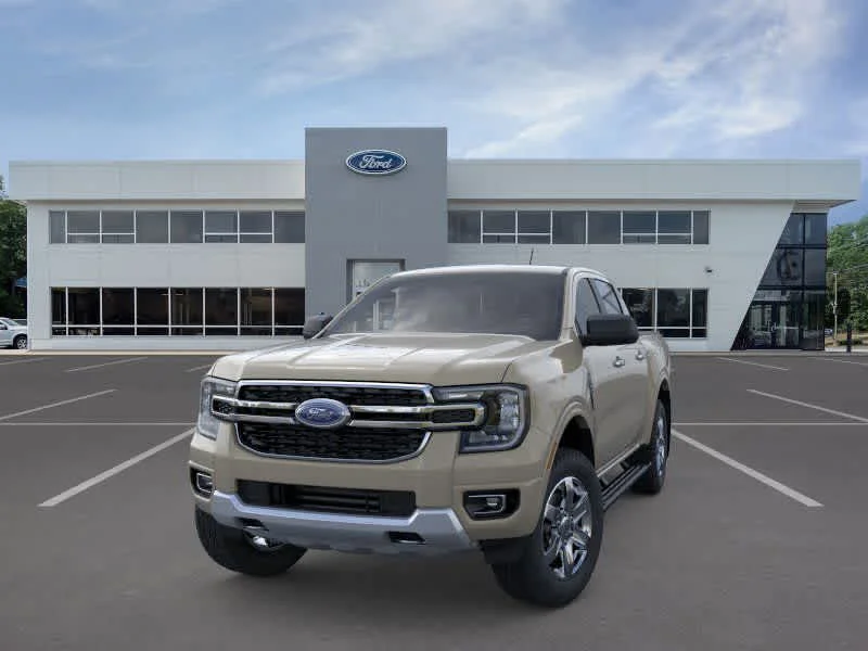 New 2025 Desert Sand Ford XLT image 2