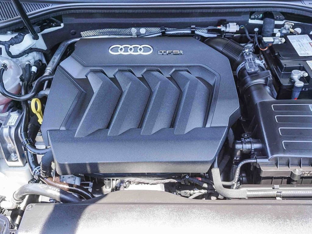 Used 2018 White Audi 2.0T Premium Plus image 25