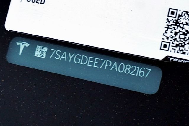 Used 2023  Tesla Long Range image 43