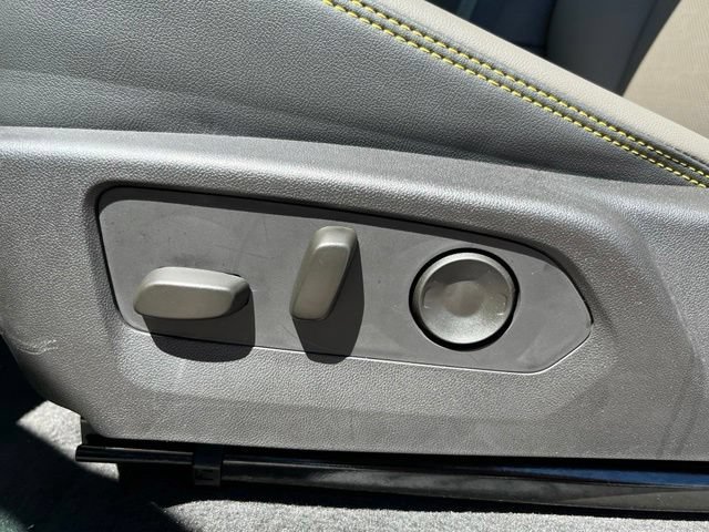 2026 Chevrolet Colorado ZR2 - Photo 16