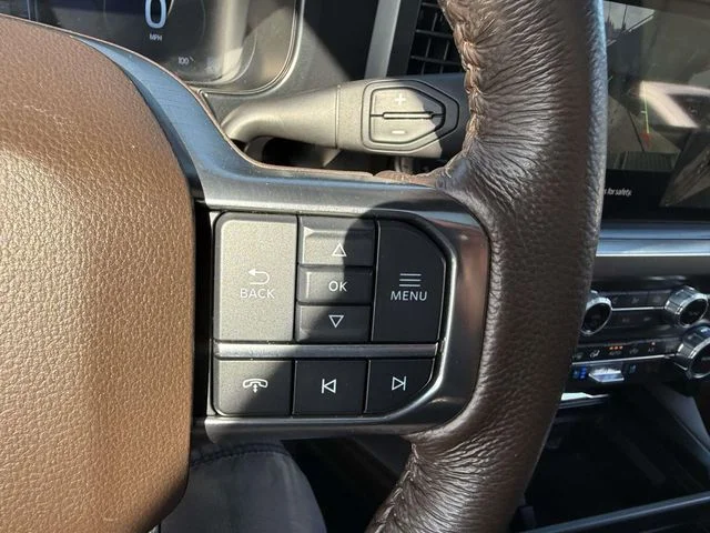 Used 2023 White Ford King Ranch image 28