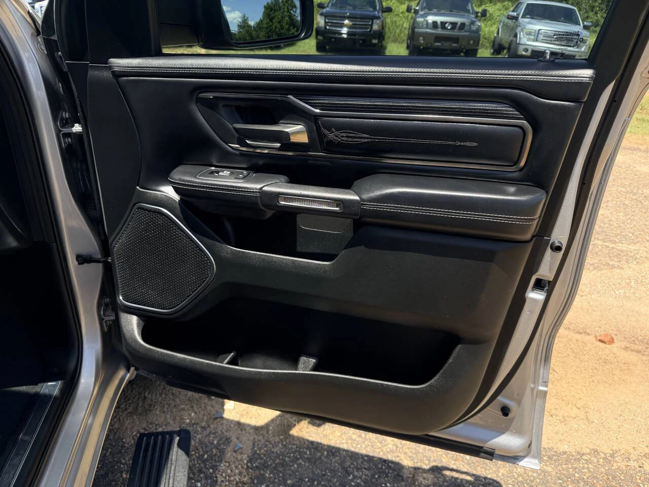 Used 2019 Silver RAM Limited 4x2 4dr Crew Cab 5.6 ft. SB Pickup image 28