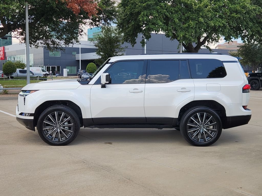 Certified Used 2025 White Pearl Lexus 550 Luxury+ image 4