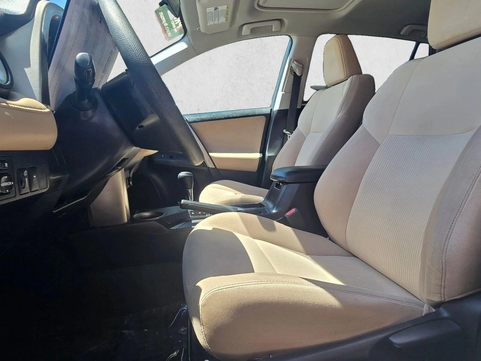 Used 2015 Pyrite Mica Toyota XLE image 17