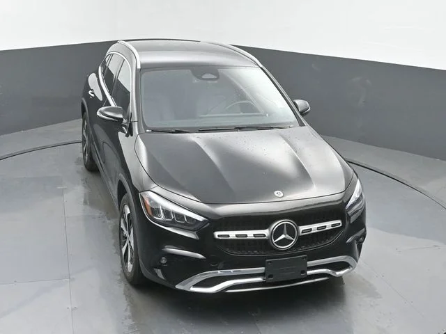 Used 2025 Black Mercedes-Benz GLA 250 image 41