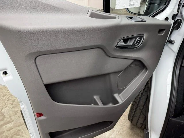 New 2026 Oxford White Ford Cargo Van image 10