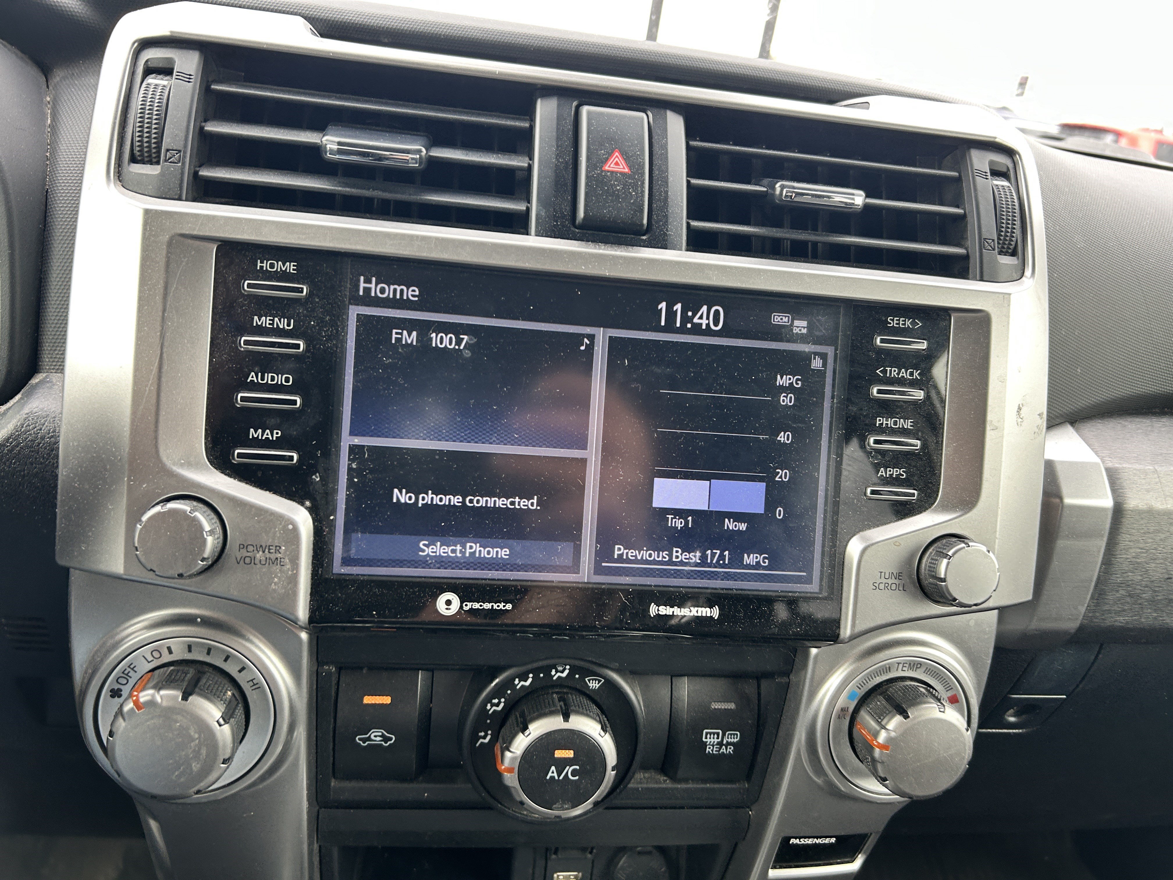 Used 2021 Classic Silver Metallic Toyota SR5 image 15