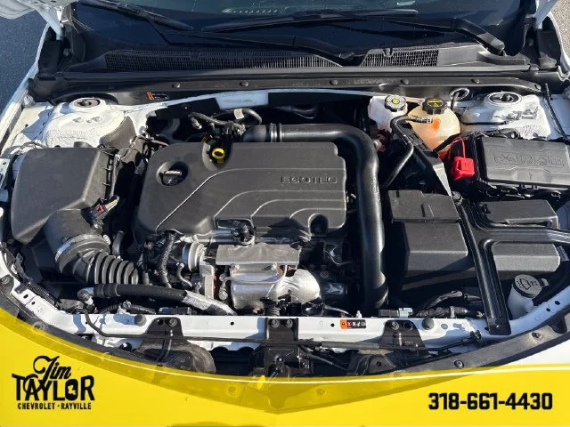 Certified Used 2025 Summit White Chevrolet RS image 32