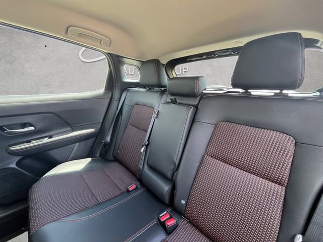 Used 2025 Brown Nissan SR image 22