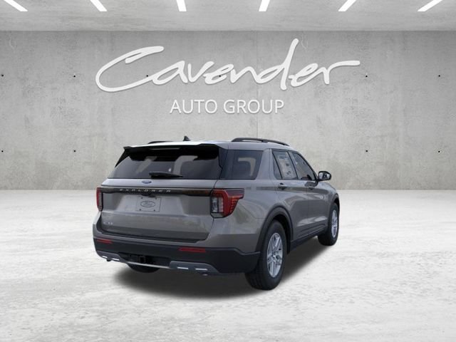 New 2026 Carbonized Gray Metallic Ford Active image 9