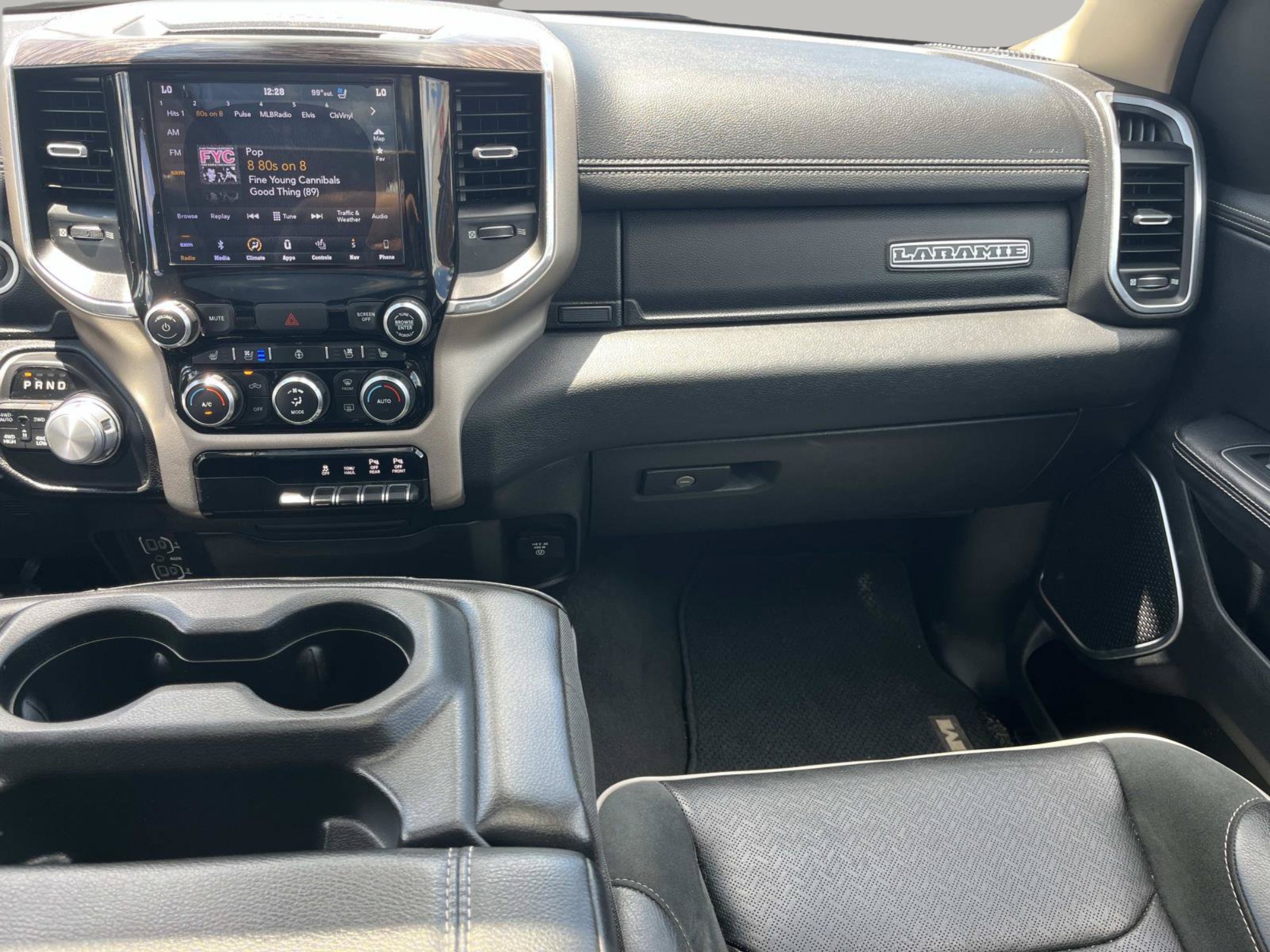 Used 2019 Delmonico Red Pearlcoat Ram Laramie image 17