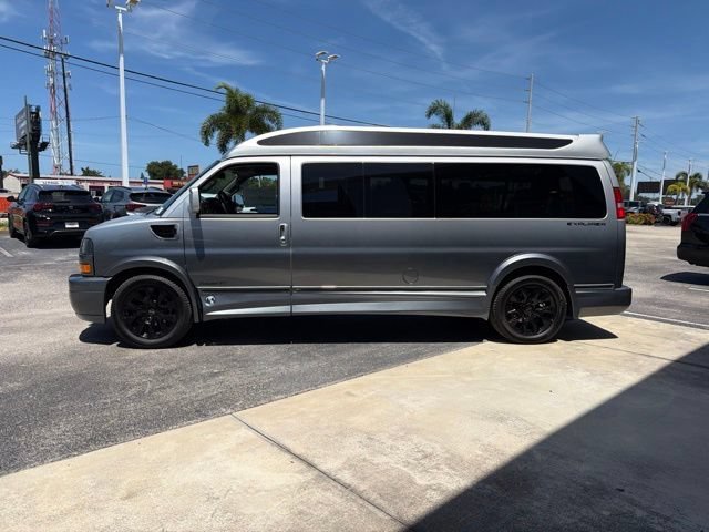 2026 GMC Savana Cargo Work Van - Photo 5