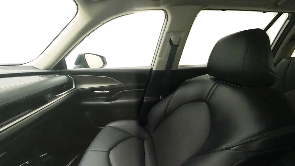 2024 Toyota Grand Highlander XLE - Photo 31