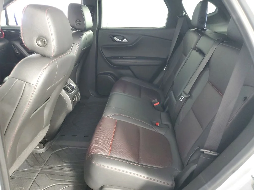 Used 2021 Silver Chevrolet RS image 13