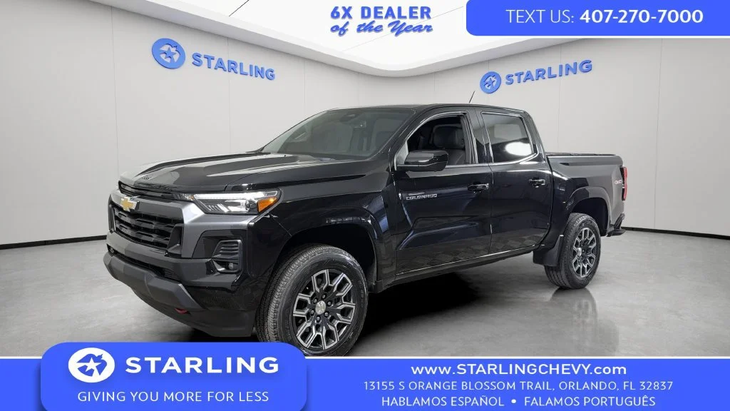 Used 2023 BLACK Chevrolet 4WD LT image 1